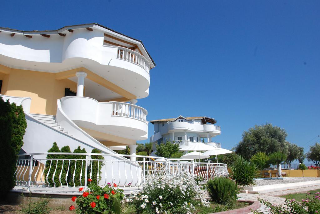 Villa Alex Riza  Ngoại thất bức ảnh